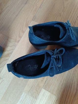 Botín mujer cordones estilo ante