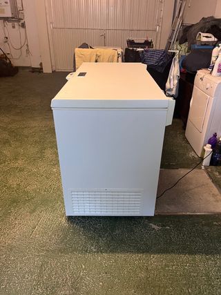 Congelador Whirlpool Arcón Blanco Eficiencia E