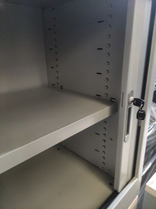 Armario Persiana Metálico pequeño. Ref ARM46