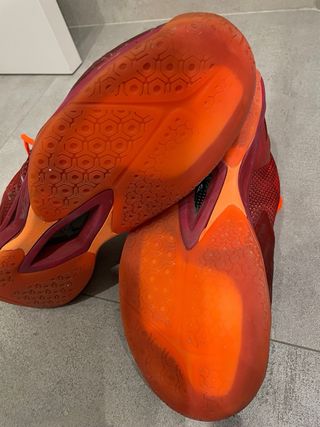 Zapatillas Nike Roshes 1 Grises + Perfly Rojas