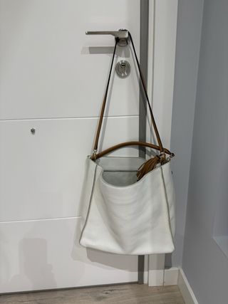 Bolso Carolina Herrera original, con bolsa guarda 