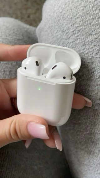 AirPods 2ª Gen Blancos