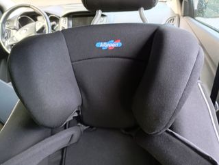  2 Sillas  coche a contramarcha hasta 25kg. 
