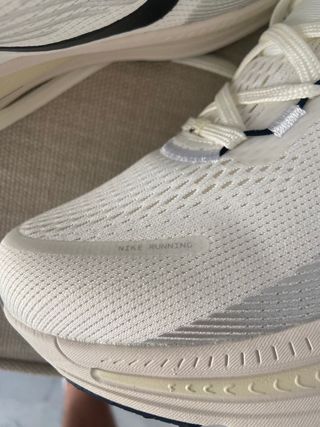 Zapatillas Nike Vomero 18 Blancas Talla 44