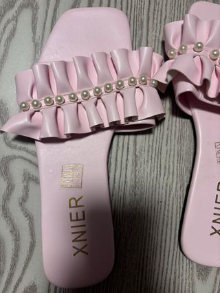 Sandalias Xnier rosa pastel con perlas