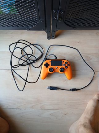 Mando PS4 con cable naranja