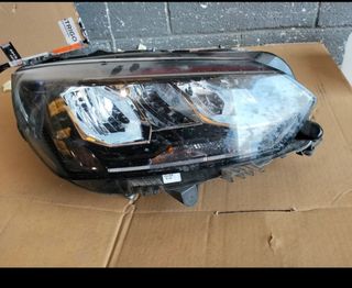 Faro Peugeot 208/2008 derecho
