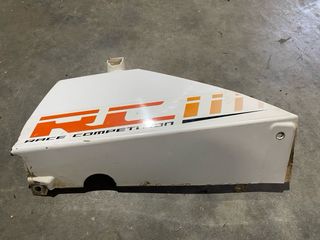 Tapa inferior izquierda KTM RC