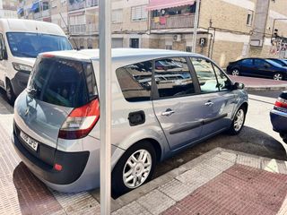 Renault Grand Scenic 2005
