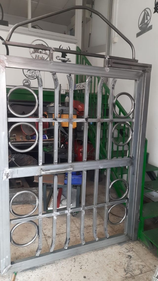 Rejas y barandillas de hierro