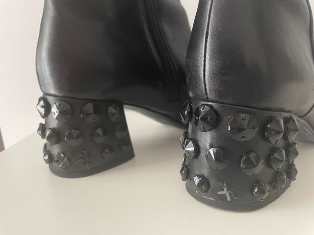 Stivaletti What For tacco borchie