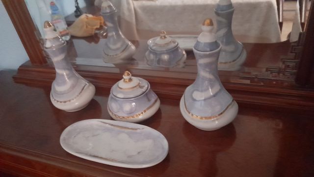 Juego tocador 4 piezas cerámica