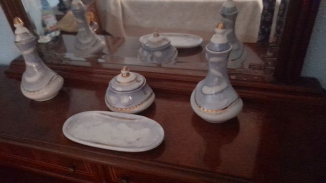 Juego tocador 4 piezas cerámica