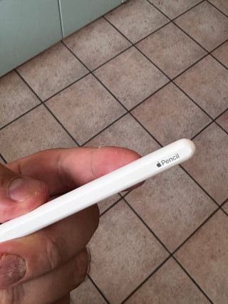 iPad Air M1 64 GB + Apple Pencil 2 (come nuovo)