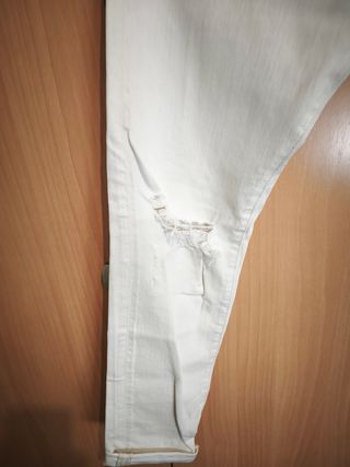 Vaqueros skinny Zara blancos rotos