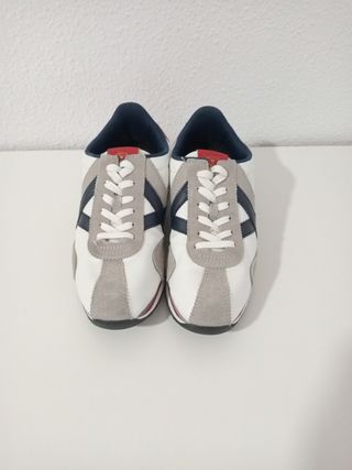 Zapatillas Munich Sapporo Gris y Blanco