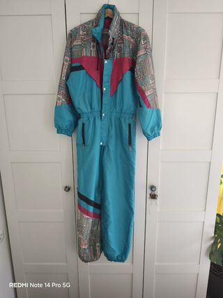 Monos de nieve vintage