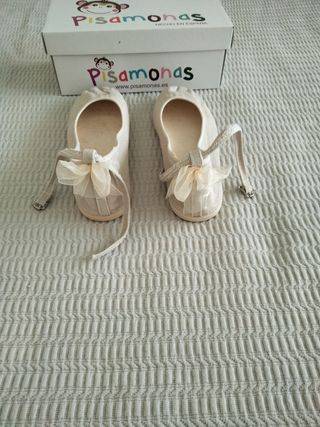 Zapatos niña Pisamonas ceremonia beige