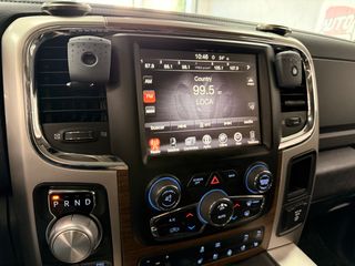 Dodge RAM 1500 Laramie 6 cil Linea 3.0 diesel
