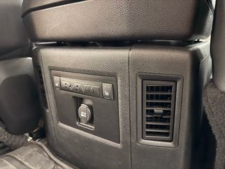 Dodge RAM 1500 Laramie 6 cil Linea 3.0 diesel