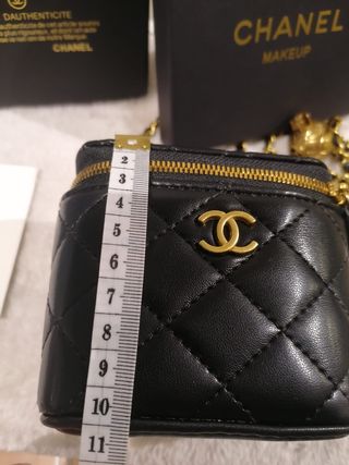 Borsa da toilette Chanel Mini nera