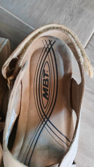 Zapatos fisiológicos MBT balancín blancos
