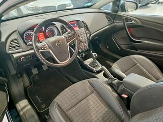 Opel Astra GTC 2016