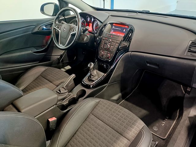 Opel Astra GTC 2016 REBAJADO