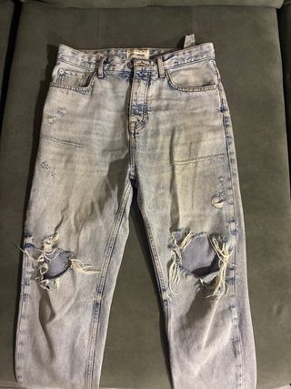 Pantalón vaquero Pull&Bear 