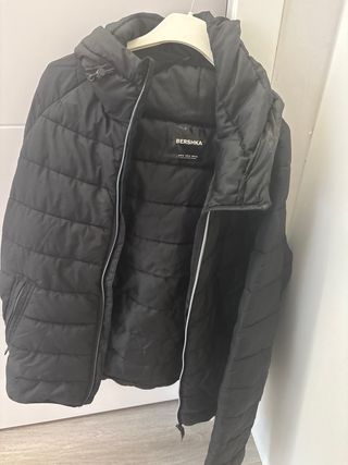 Chaquetón Bershka Negro