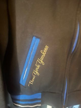 Sudadera Majestic Athletic Yankees Talla XS