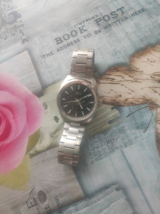 Reloj Lotus Negro y Plateadoo