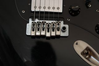 Guitarra Eléctrica Cort HBS-I Korea
