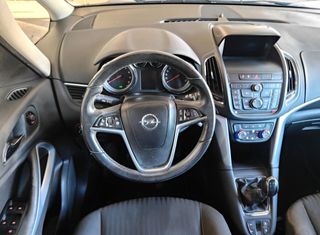 Opel Zafira Tourer    1.4 TURBO  140cv 