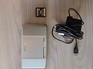 Nintendo DS Silver + Pokemon Perla