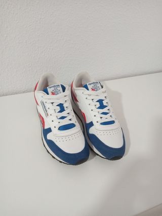 Zapatillas Reebok Classic Blancas y Azules