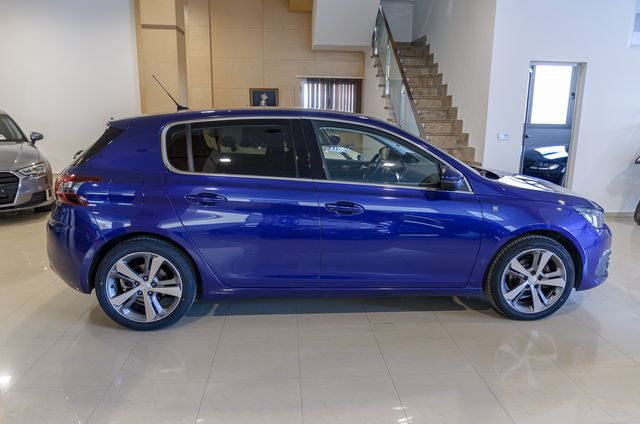 Peugeot 308 1.5BlueHDi S&S Tech Edition EAT8 130