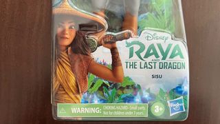 Muñeca Sisu Disney Raya y el Último Dragón