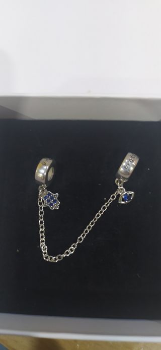 Charm de plata