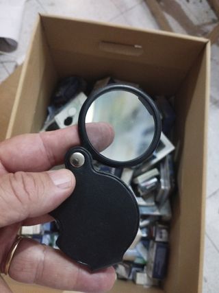 Set di lenti d'ingrandimento e bussole