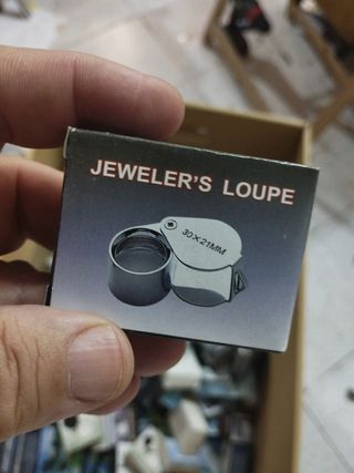 Set di lenti d'ingrandimento e bussole