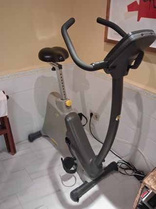 Máquinas Gimnasio: Elíptica, Bici, Cinta