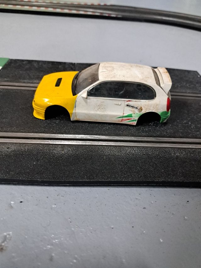Carrocería Toyota Corolla WRC. Scalextric