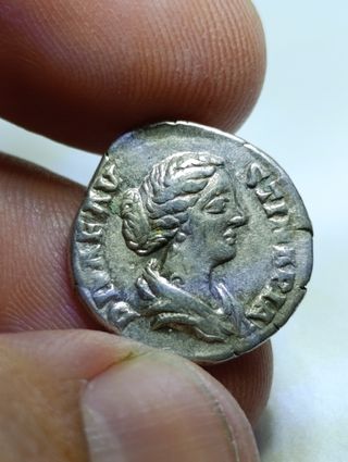 Moneda Romana Faustina II la menor