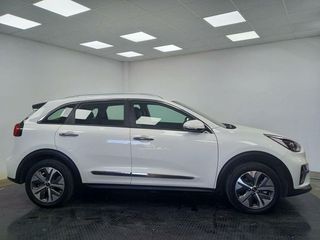 Kia e-Niro DRIVE 204CV - 460KM AUTONOMIA