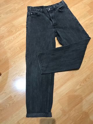Lote Levi's/Liberto Jeans + cinturón 
