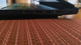 Portátil Gamer HP -RTX 4060 -RYZEN 7 7840HS -500gb