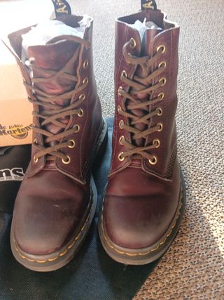 Botas Dr. Martens Marrones/Rojas Talla 37
