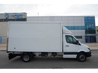 Realizo portes a toda España. Coche o camión 