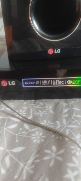 Home cinema LG 5.1 negro
